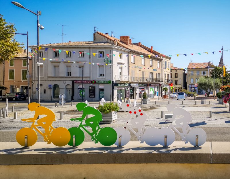 cycling statues