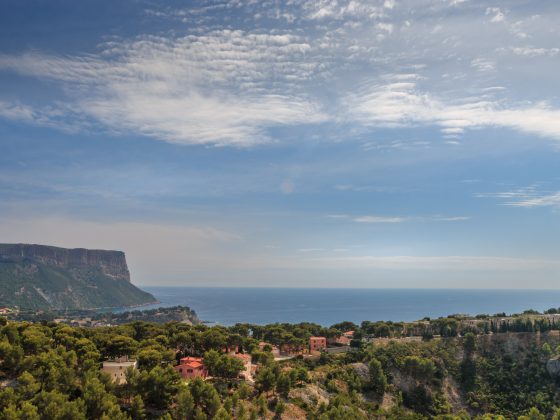 Cassis bike touring